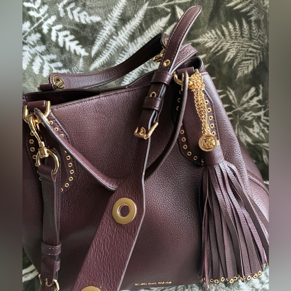 MICHAEL KORS Bag,Authentic Michael Kors Brooklyn Leather Shoulder Bag. - Picture 14 of 16